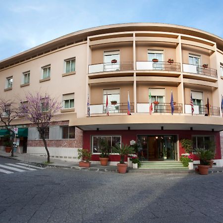 Grande Albergo Maugeri Acireale Esterno foto