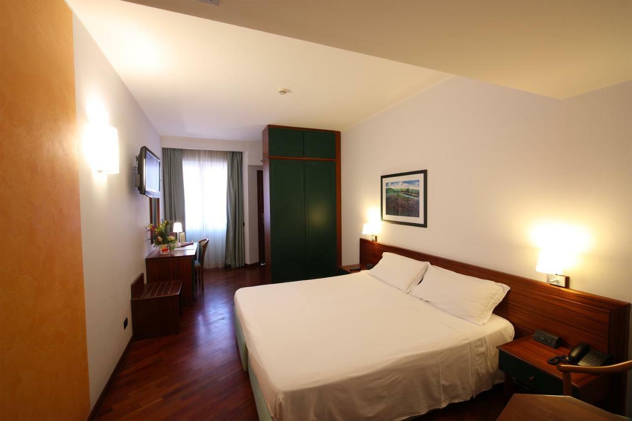Grande Albergo Maugeri Acireale Esterno foto