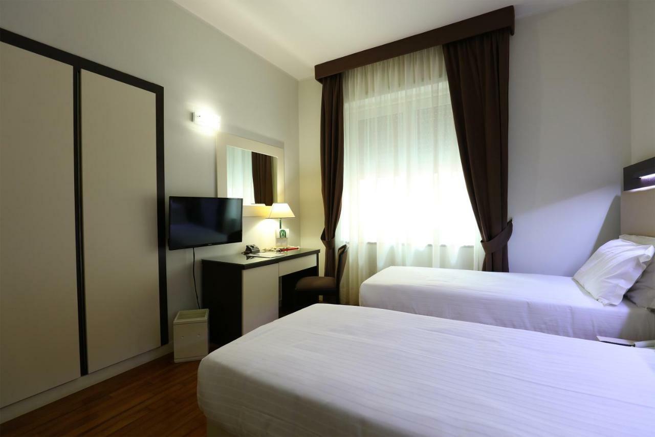 Grande Albergo Maugeri Acireale Esterno foto
